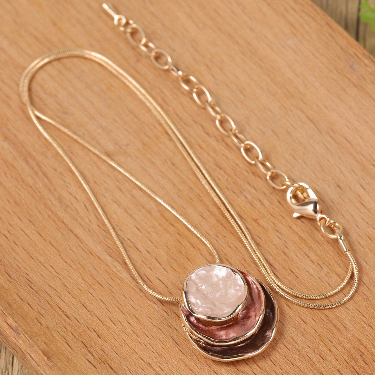 1pc Elegant Blue Enamel Pendant Necklace for Men - Zinc Alloy with Golden Accents, Twisted Rope Chain Design, Sophisticated Accessory for Formal or Casual Attire